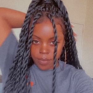 Meet your Posher, Randi